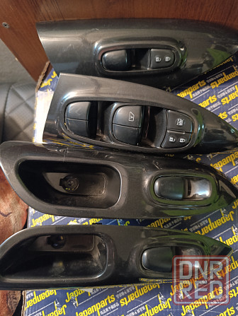 Кнопка стеклоподъемника Nissan Juke Донецк - изображение 1