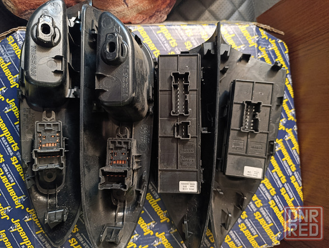 Кнопка стеклоподъемника Nissan Juke Донецк - изображение 2