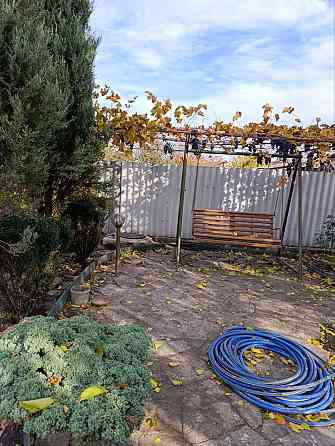 Продам дом 2 уровня со скважиной Донецк