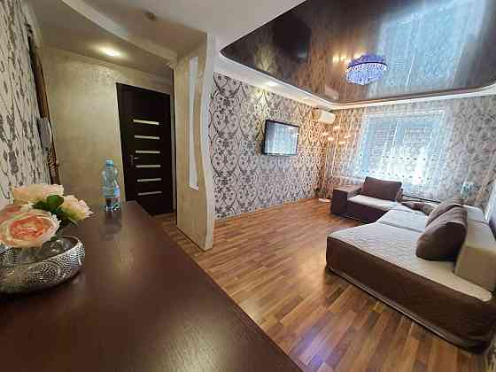 Сдаётся двухкомнатная квартира 52.0м² Донецк