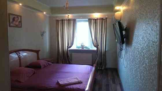 Площадь Бакинских комиссаров Донецк