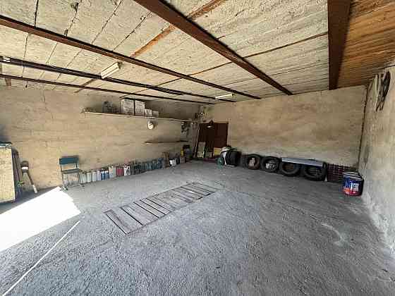 Гараж, м-н зеленый ор-р ост. жби э Макеевка