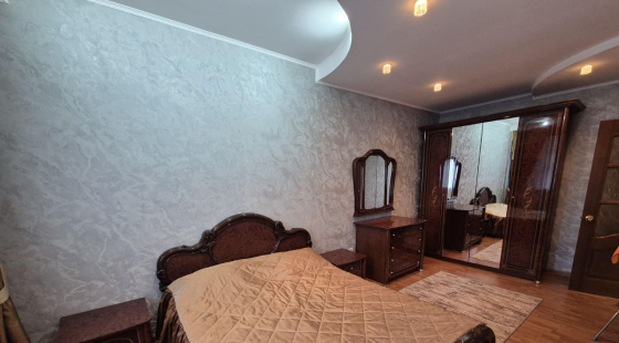 Сдаётся квартира с полной меблировкой и всей необходимой техникой. Донецк