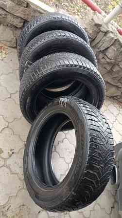Продам зимнюю резину (комплект) 205/60R16 Донецк