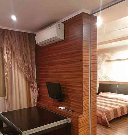 Сдается: Двухкомнатная квартира Район: Калининский Донецк