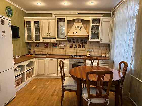 Продам 2ком кв Киевский район евро Донецк