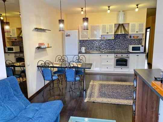 Сдаётся однокомнатная квартира Район : Ворошиловский Донецк