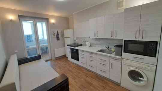 Сдается однокомнатная квартира на долгосрочную аренду, расположена в Буденовском районе Донецк