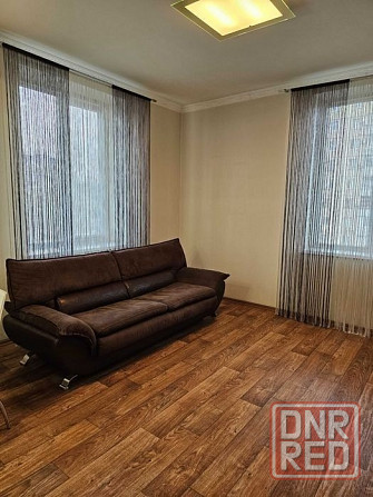 Сдам 2 комнатную квартиру, Ленинский район Донецк - изображение 2