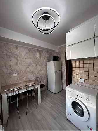 Сдам 2-комнатную квартиру в Калининском районе, Грузия. Донецк