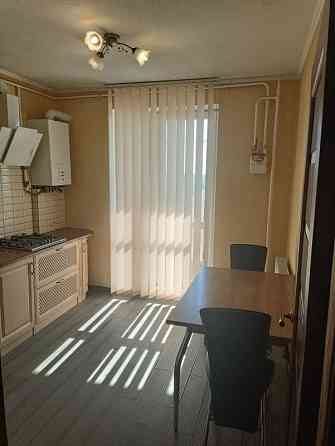 Сдаётся: Однокомнатная квартира Район: Будённовский Донецк