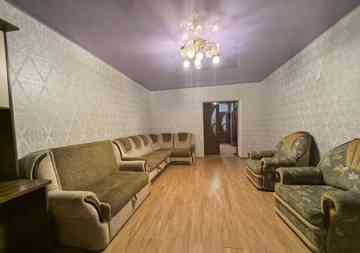 сдам крупногабаритную двухкомнатную квартиру площадью 63 кв.м, киевский район Донецк