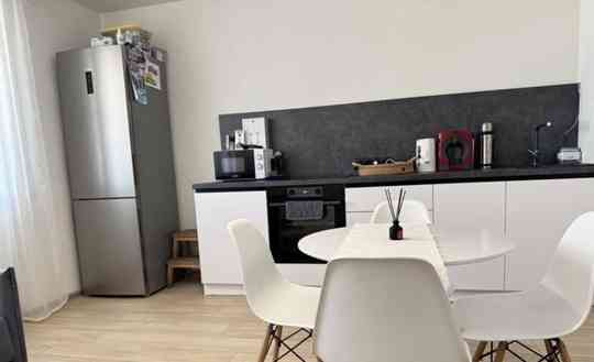 Сдается: Однокомнатная квартира Район: Ленинский Донецк