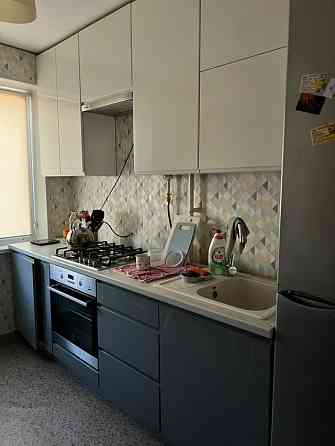 Сдается: двухкомнатная квартира Район : Калининский Донецк