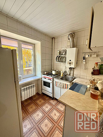 3-х ком. квартира в центре донецка + капитальный гараж Донецк - изображение 1