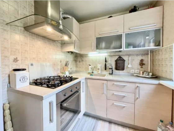 3-х комнатная квартира с евроремонтом в Ворошиловском районе Донецк