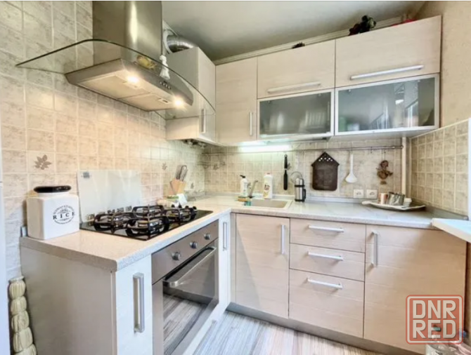 3-х комнатная квартира с евроремонтом в Ворошиловском районе Донецк - изображение 1