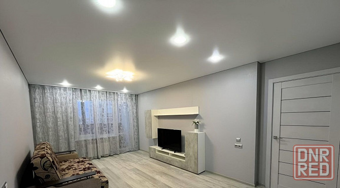 Сдаю двухкомнатную квартиру 54.0 м² этаж 5/10 город Донецк, Ворошиловский район Донецк - изображение 7