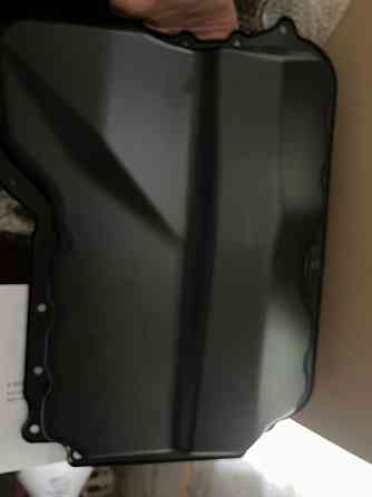 Поддон двигателя джетта6 2.5 л Донецк