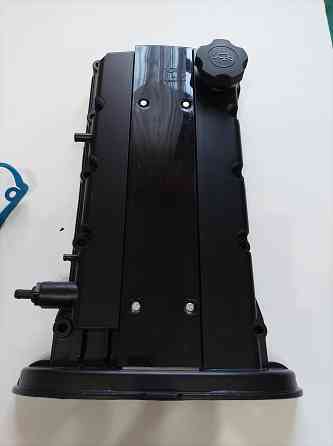 Алюминиевая клапанная крышка Шевроле Лачетти 1,6 Донецк