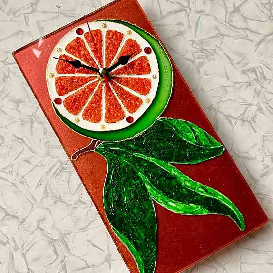 Настенные часы "Лимон", 25 на 13 см. Донецк