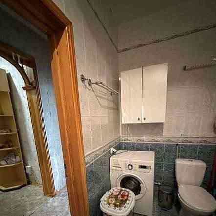 Сдается 2х комнатная квартира с гаражем во дворе дома. Пл.Буденного. Донецк