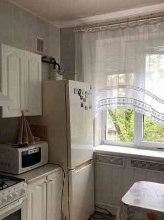 Сдается 2х комнатная квартира с гаражем во дворе дома. Пл.Буденного. Донецк