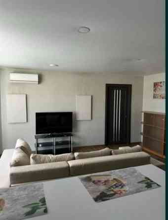 2-комн. квартира, 60м², с мебелью, 2/9 этаж. Донецк