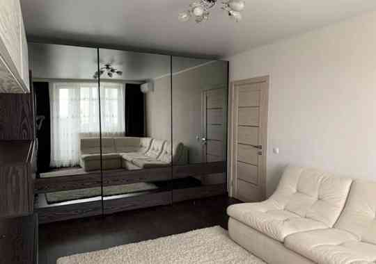 Сдам двухкомнатную квартиру 51.0 м² этаж 8/9 город Донецк Буденновский Донецк