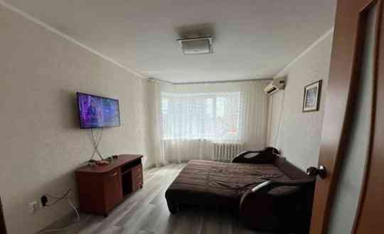 Сдаётся: квартира. Кол-во комнат: 1 Общая площадь квартиры: 41м² Донецк