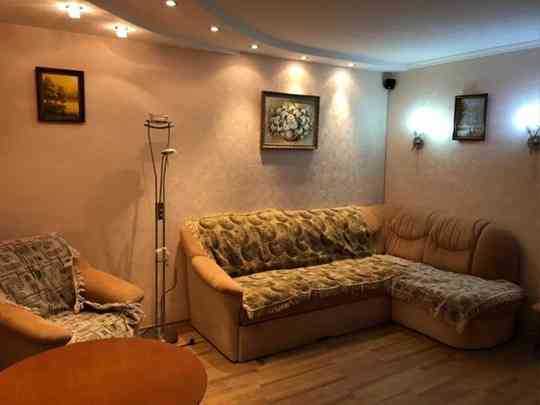 Сдам отличную 3-комнатную квартиру 65 м2 Калининский р-н (ул. Марии Ульяновой 62) Донецк