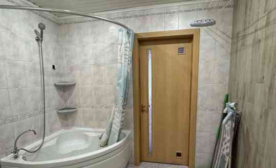 Сдается: Двухкомнатная квартира Этаж: 3/9 Район:Будённовский Донецк