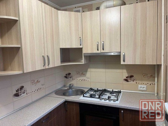 Сдаётся 1кк квартира, в Пролетарском районе, ул. Коммунистическая Донецк - изображение 1