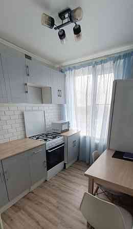 Сдается:Однокомнатная квартира Этаж:2/9 Район:Будённовский Донецк