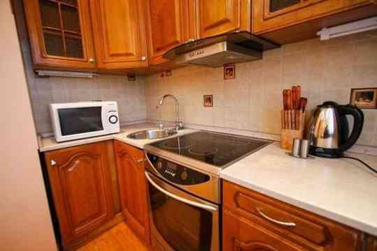 Сдам 1-ую квартиру на длительный срок в Кашлинском районе,пр-кт Донецк