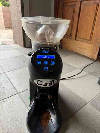 Продам кофемолку Cunill Донецк