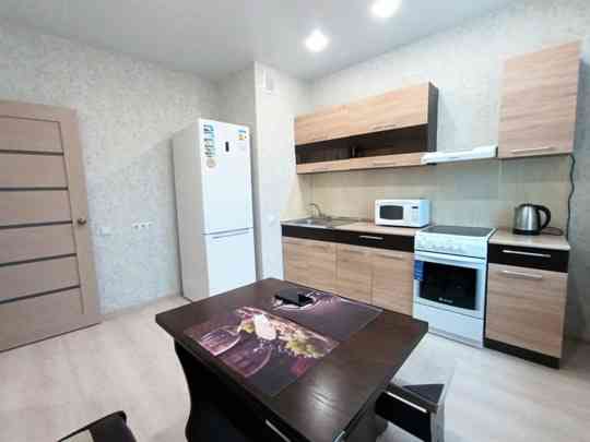 Куйбышевский район, Азотный Донецк