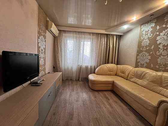 Аренда 2х Комнатной Квартиры - Калининский район/парк Строитель/Вода Идёт Согласно Графику! Донецк