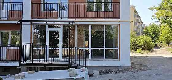 Продается коммерческое помещение свободного назначения в центре Мариуполь