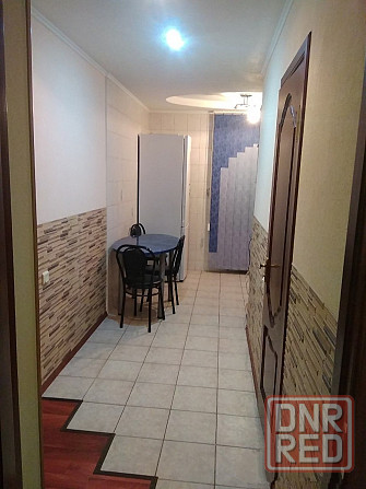 Продается трехкомнатная квартира в Пролетарском районе, на улице Раздольной Донецк - изображение 2