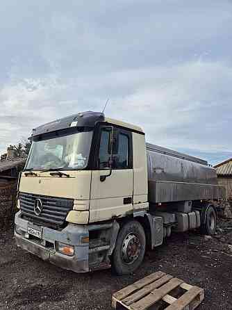 Мерседес-Бенц 950 ACTROS 2000 года, автоцистерна Донецк