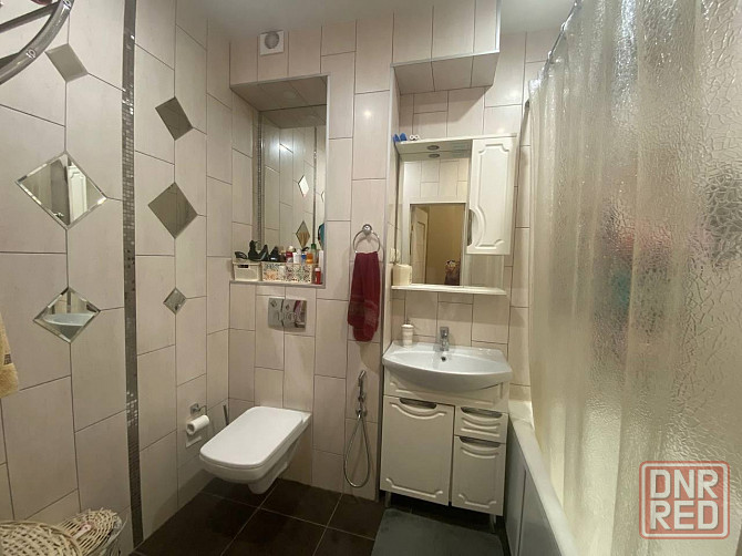 Предлагаю в аренду хорошую, уютную 1-ком. квартиру (41 кв.м) по адресу - мкр. Цветочный Донецк - изображение 5