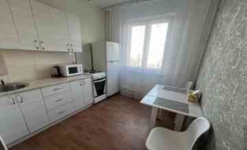 Сдается: Двухкомнатная квартира Микрорайон Мирный Донецк