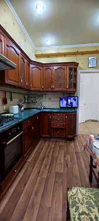 Квартира от собственника 3 комнатную с гаражом в пролетарском районе Донецк