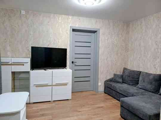 Сдаётся 2-х комнатная квартира Ворошиловский район, ул. Набережная 129 Донецк