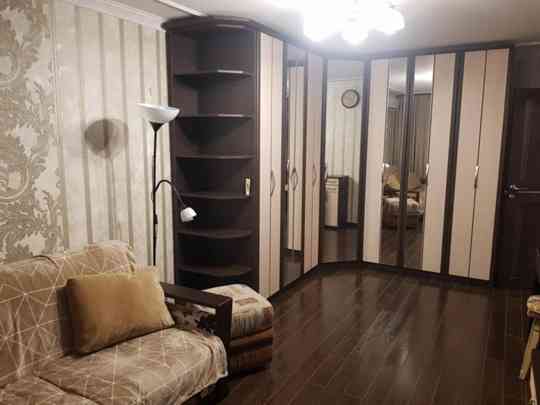 Буденновский район ориентир "Бирстаун". Сдается квартира в отличном Донецк