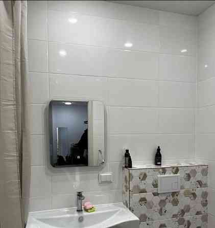 Сдается:Двухкомнатная квартира Этаж:5/5 Район:Калининский Донецк