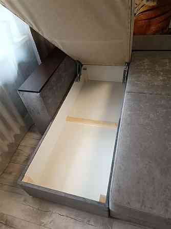 Продам угловой диван Донецк