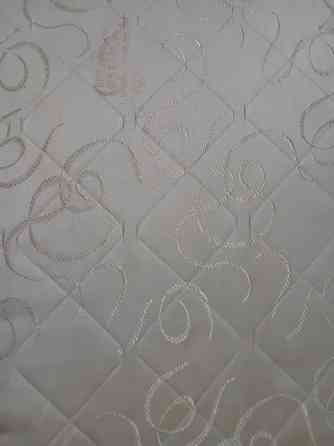 Кровать б/у металлическая с матрацем 200×215см Донецк