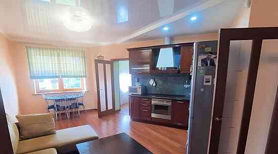 Сдаю двухкомнатную квартиру 56.0 м² этаж 4, город Донецк, Киевский район Донецк